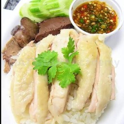 ข้าวมันไก่ต้มพิเศษ