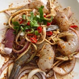 ยำแซ่บปากนู้ด/ตามสั่งราดข้าว/เฟรนซ์ฟรายส์/ไก่ทอดเกาหลี