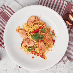 สปาเก็ตตี้ไส้กรอกคั่วพริกเกลือ