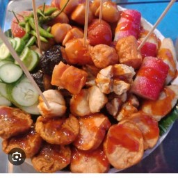 ลูกชิ้นทอด