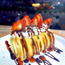 เครปวิป สตรอว์เบอร์รี่กล้วยชิฟ