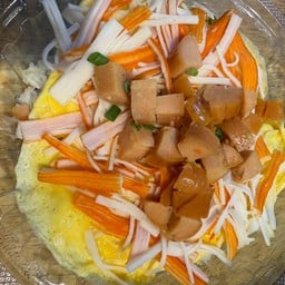 ข้าวไข่ข้นหน้าปูอัด+ไส้กรอก