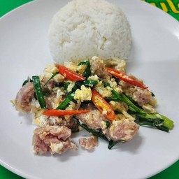 ข้าวแหนมผัดไข่
