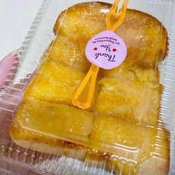 ปังปิ้งเนยน้ำตาลราดนม1แผ่น