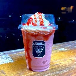 ไอติมสตรอว์เบอร์รี่ปั่น