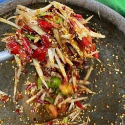 ครัวอีสานแซ่บเกินร้อย -
