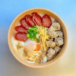 โจ๊ก ( ไข่ + หมู + กุนเชียง )