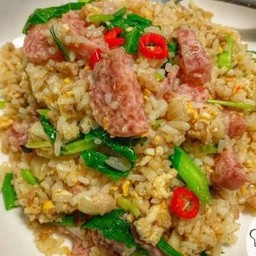 ข้าวผัดแหนม