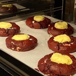 Red Velvet Cream Cheese Cookies
