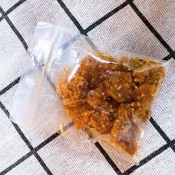 กากหมูแซ่บ