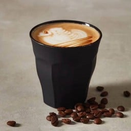 คาราเมลมัคคิอาโต้ร้อน