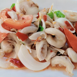 ยำไส้ตัน