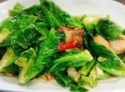 ผัดแขนงหมูกรอบ