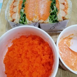 ปูอัดไส้กรอกไข่กุ้ง