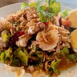 ยำถั่วพลู