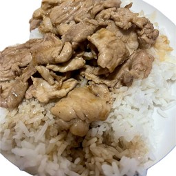 ข้าวหมูทอดกระเทียม