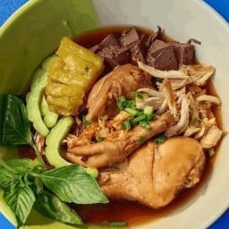 สก.ก๋วยเตี๋ยวไก่ บุฟเฟต์ สาขา2 นครนายก