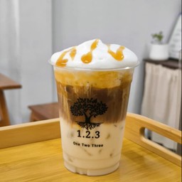 คาราเมลมัคคีอาโต้