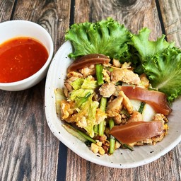 S5 สุกี้คั่วแห้งหมูหมึกกรอบ