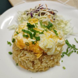 ข้าวผัดไข่ธรรมดา(แถมไข่ขยี้)
