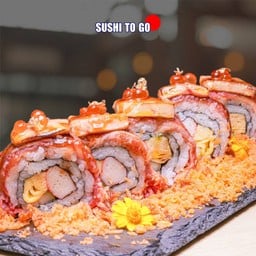 Aus wagyu & Foie Gras Crunchy Roll