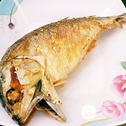 ปลาทูทอด