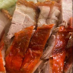 ข้าว หน้าเป็ดหมูกรอบ