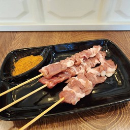 สันคอหมู