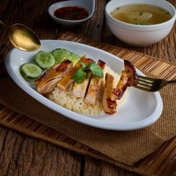 ข้าวมันไก่ย่าง พิเศษ