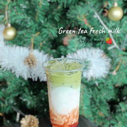 ชาเขียวสตรอเบอร์รี่นมสด