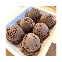 ไอศกรีมช็อกโกแลต 6 ลูก