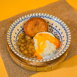 ไอศกรีมนัวร์ไข่เค็ม