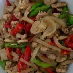 ผัดพริกสดราดข้าว