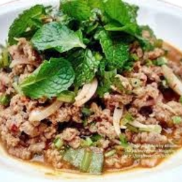 ลาบเนื้อ