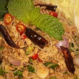 ยำบนคอนโด แซ่บ