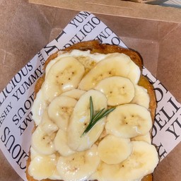 กรีซี่กล้วย