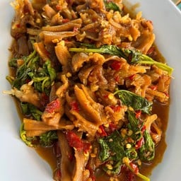 กระเพาตีนเป็ดไร้เงา