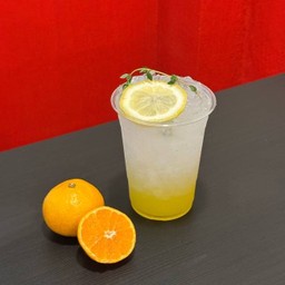 ก๋วยเตี๋ยวเนื้อนายโส่ย ถนนข้าวสาร