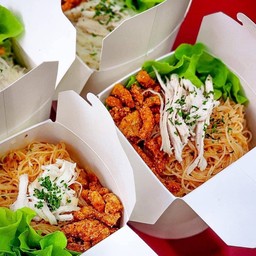 หมี่ไก่ฉีกเผ็ดแซ่บ
