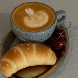 August bakes & Kennoc coffee Rama IX