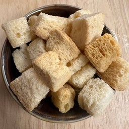 ขนมปังกรอบ