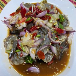 กุ้งกับแกล้ม by pu