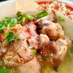 บะหมี่แดง ย่าง