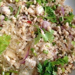 ลาบวุ้นเส้นหมูสับ