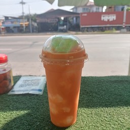 นมหมีปั่นชาไทย