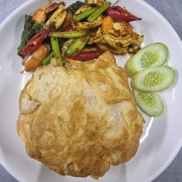 เครื่องแกงกุ้งราดข้าว