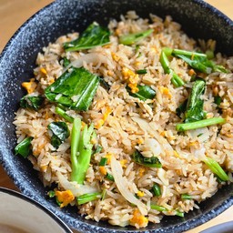 ข้าวผัดปลาเค็ม