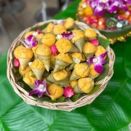 ชุดขนมตาลกระจาดใหญ่ 50 ชิ้น(ทำบุญหรือมอบเป็นของขวัญได้)
