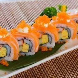 ข้าวห่อแซลมอนโรล