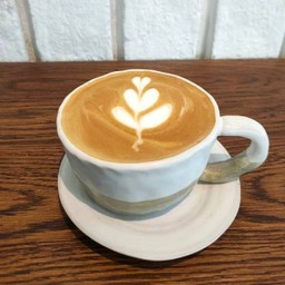 Piccolo Latte (Hot)